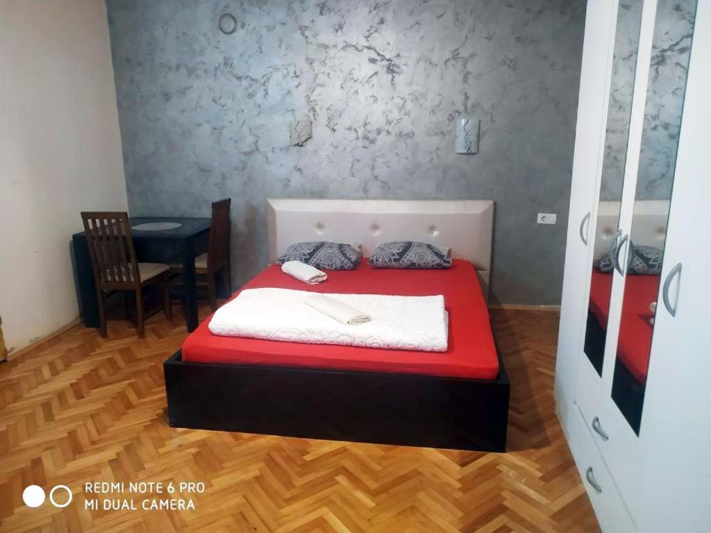 Old Town Rooms Podgorica Exteriör bild